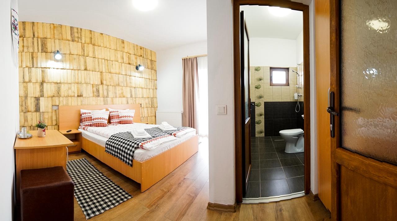 Hotel Casa Ralucai Moisei Esterno foto