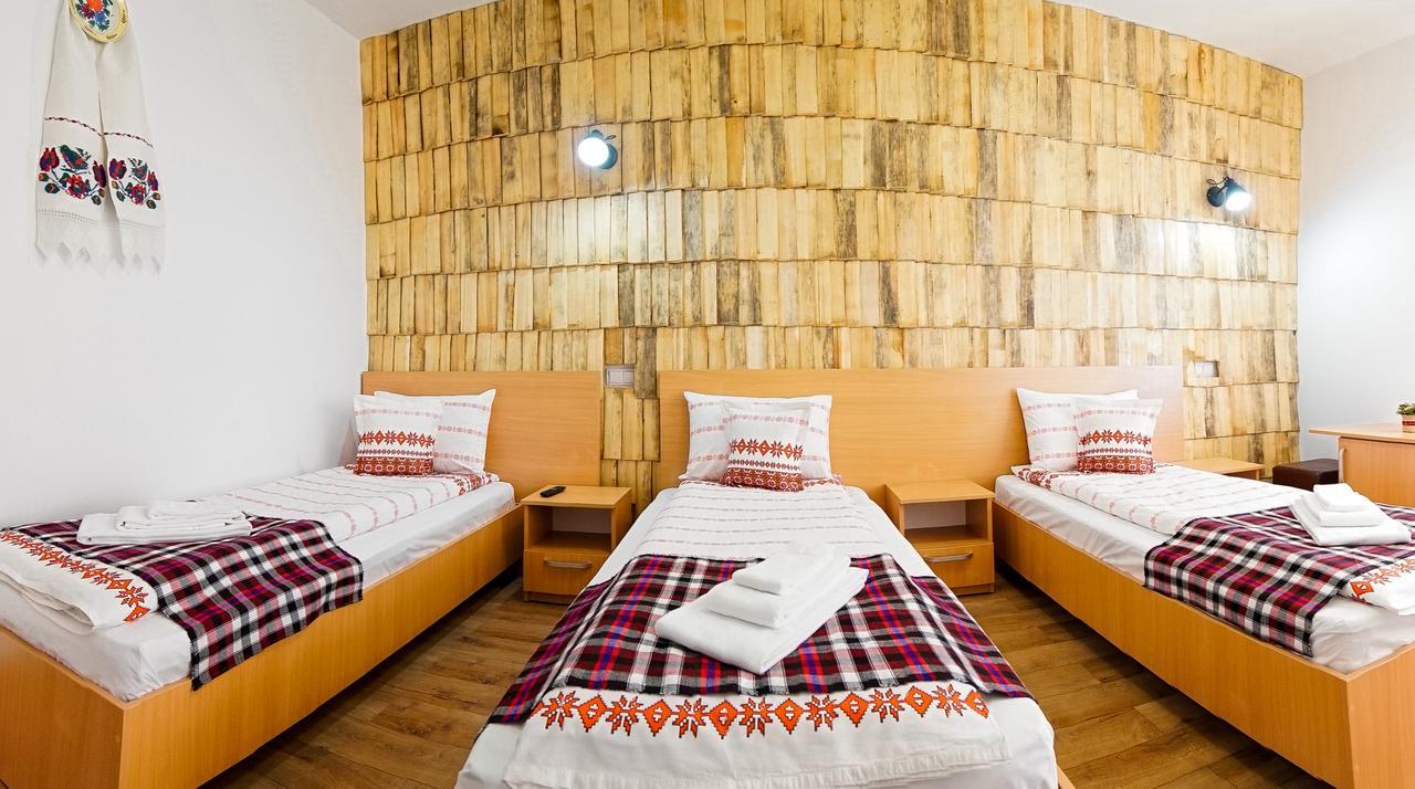 Hotel Casa Ralucai Moisei Esterno foto