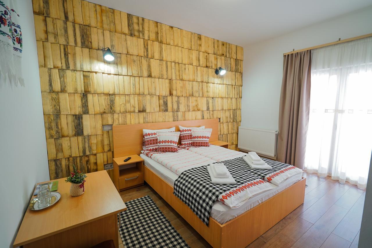 Hotel Casa Ralucai Moisei Esterno foto